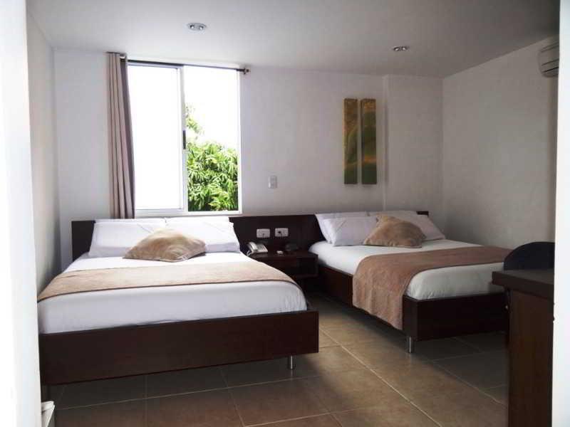 Greenview Medellin By St Hoteles エクステリア 写真