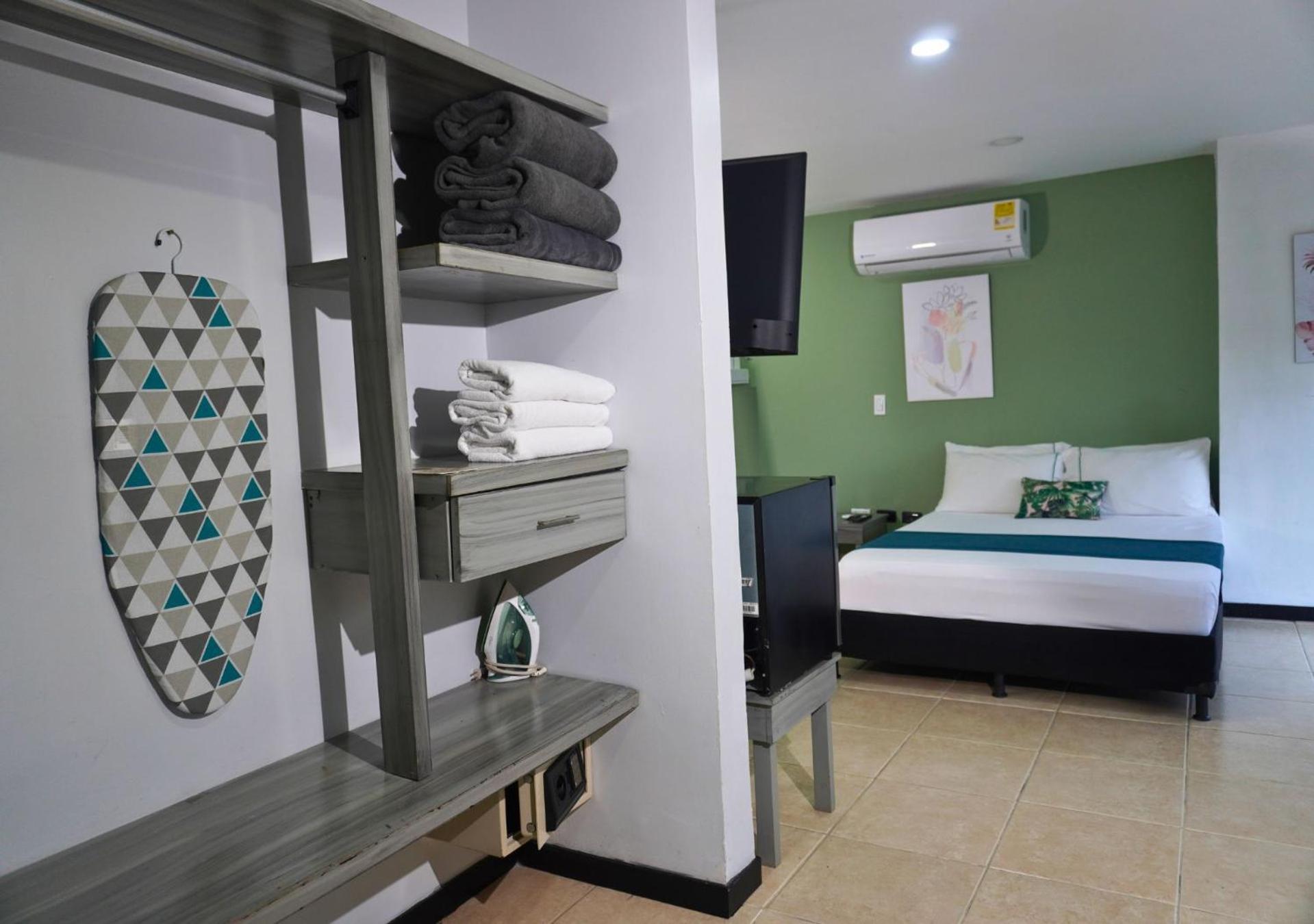Greenview Medellin By St Hoteles エクステリア 写真
